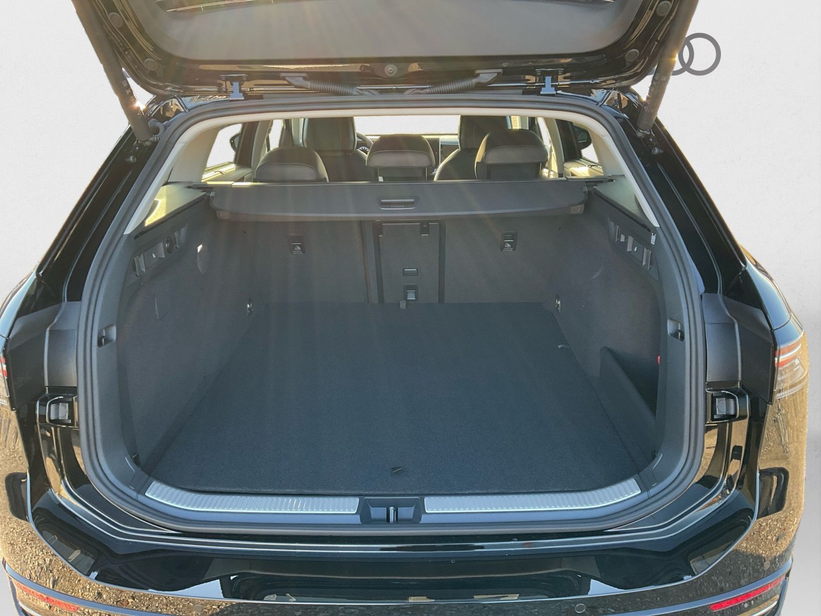 Volkswagen Passat - Bild 14