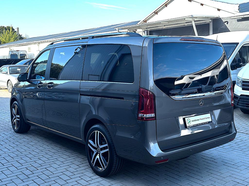 Mercedes-Benz V 250