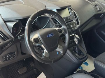 Ford Grand Tourneo - 7