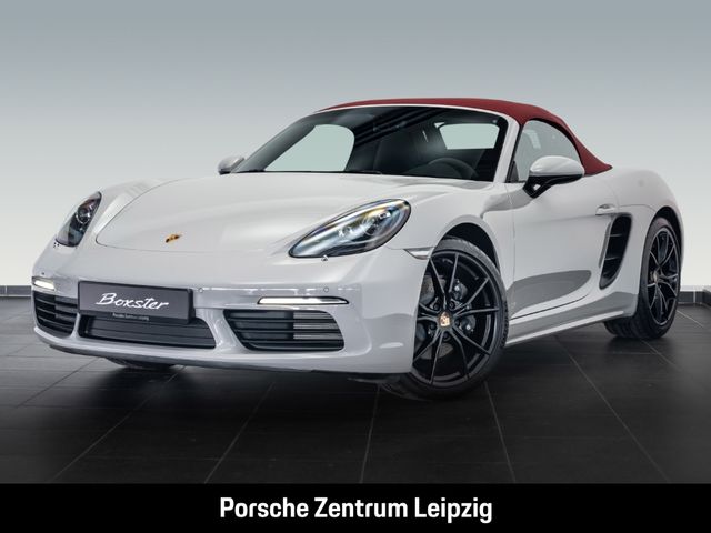 Porsche Boxster 718 BOSE Sportabgas 20Zoll KREIDE PCM