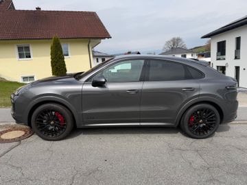 Porsche Cayenne - 5