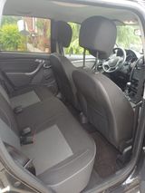 Dacia Duster Blackshadow - Dacia Duster: Blackshadow