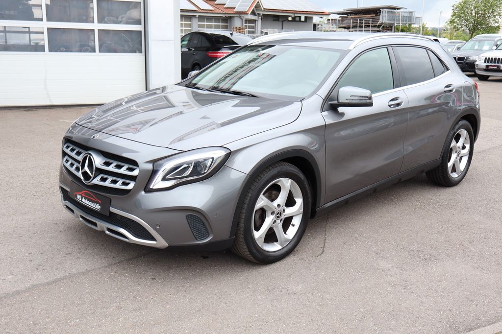 MERCEDES-BENZ GLA 180