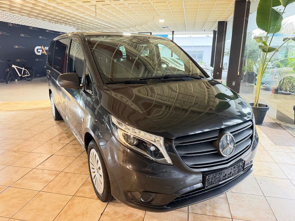 Image of Mercedes-Benz Vito