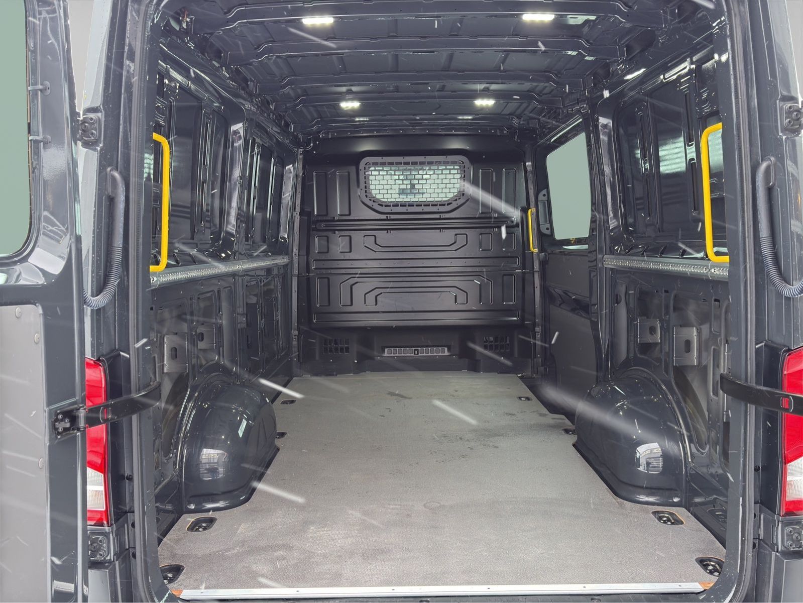 Volkswagen Crafter - Bild 15