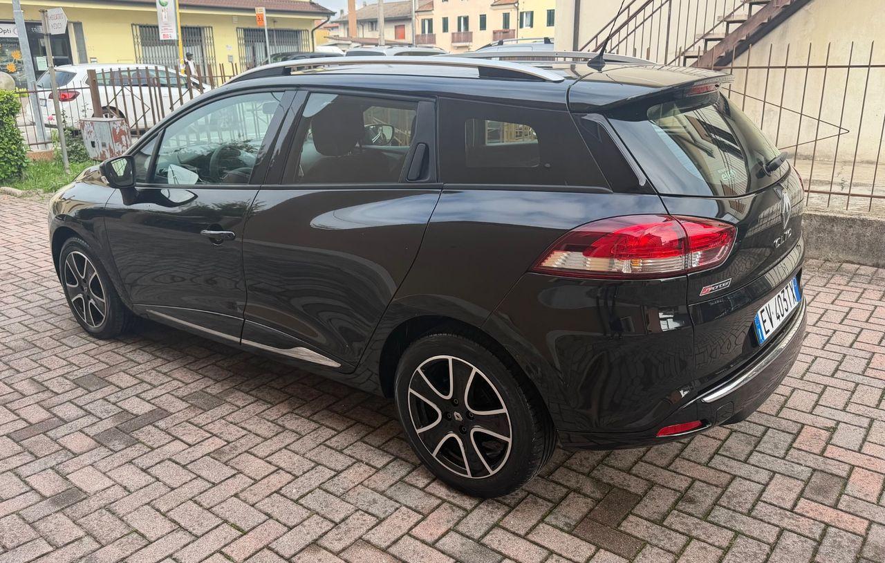 Renault Clio 2014 — двигун 1.461 cm³, 90 HP (66kW)