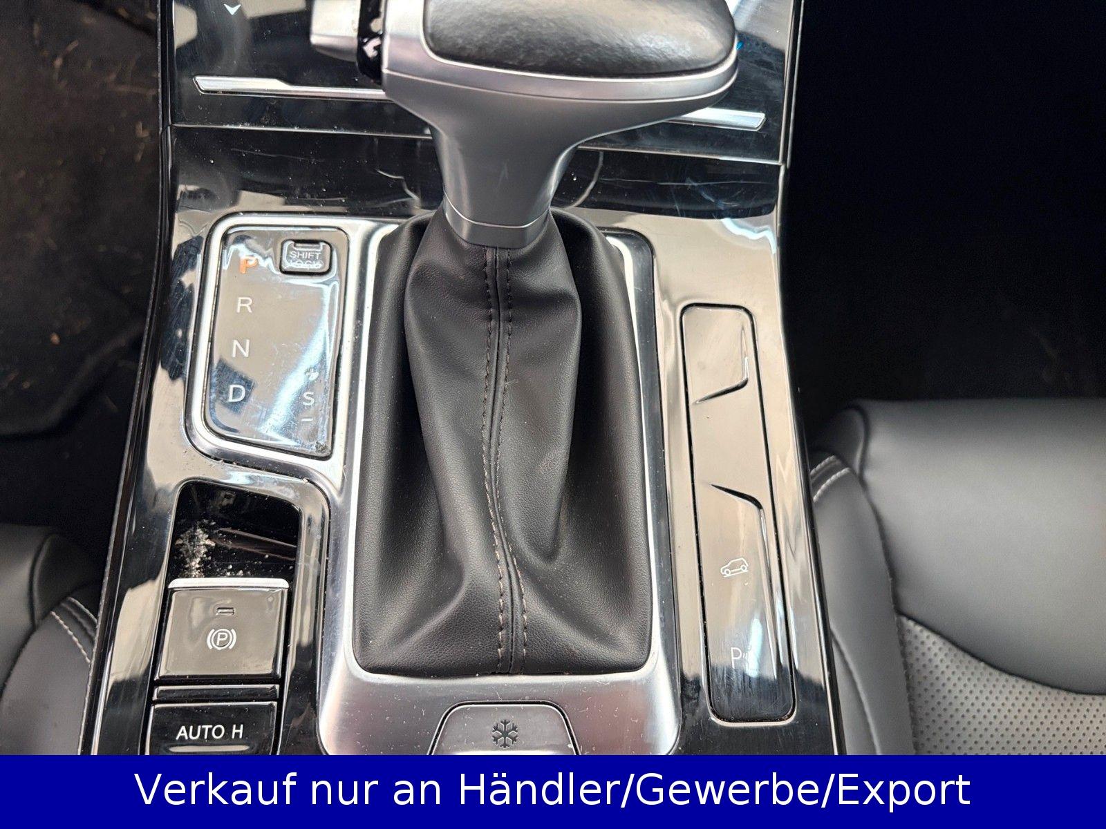 DFSK Fengon 5 Automatik AAC LED Leder Pano Navi