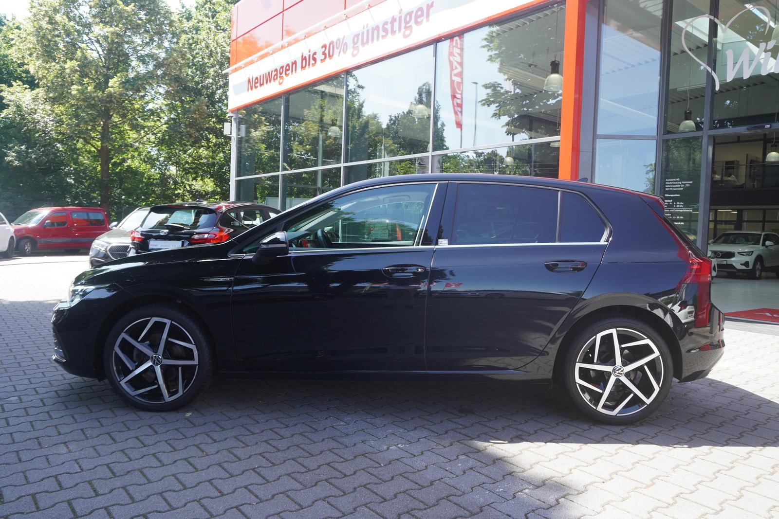 Volkswagen Golf VIII 1.5 TSI LED Navi Kamera Standheizung, миниатюра 9