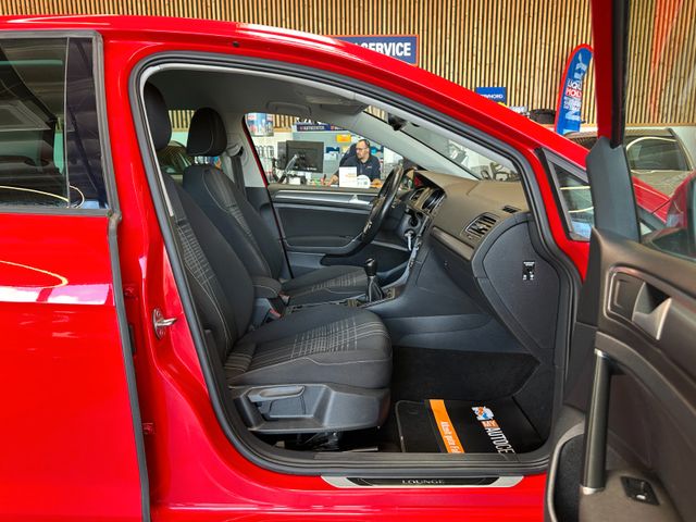Volkswagen Golf VII Lim. Lounge BMT *PDC*