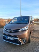 Toyota Proace (Verso) 2,0-l-D-4D 110kW L1 Family Co... - Toyota Proace (Verso) aus 2016