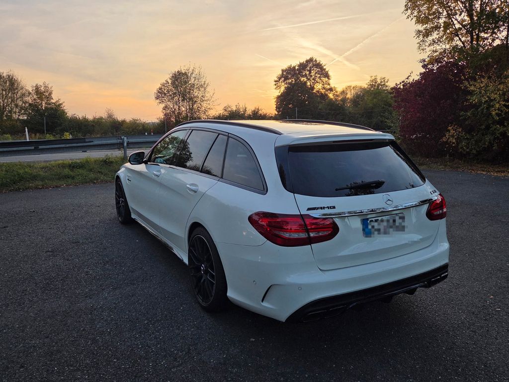 Image of Mercedes-Benz C 63 AMG