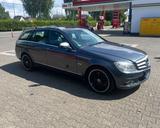 Mercedes-Benz C Klasse 320 - Mercedes-Benz 320 mit Diesel-Antrieb