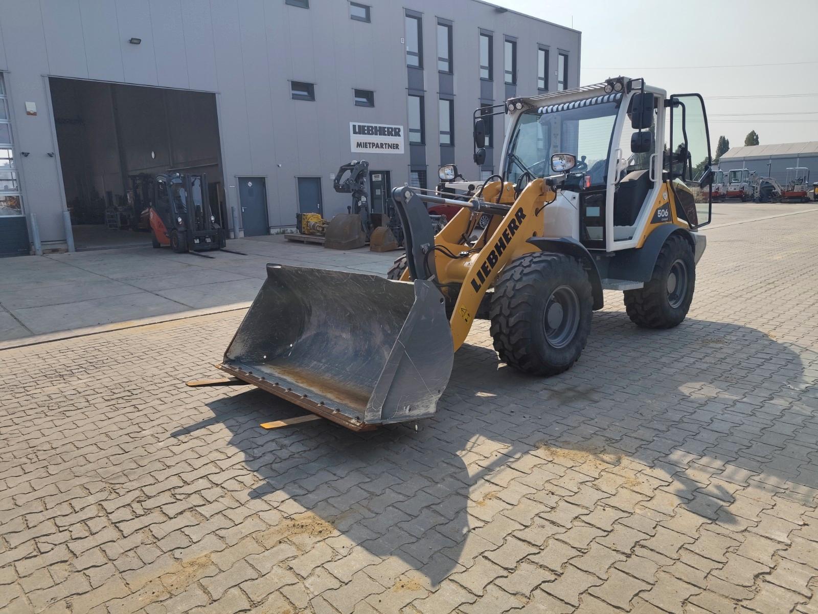 Liebherr L506 Compact