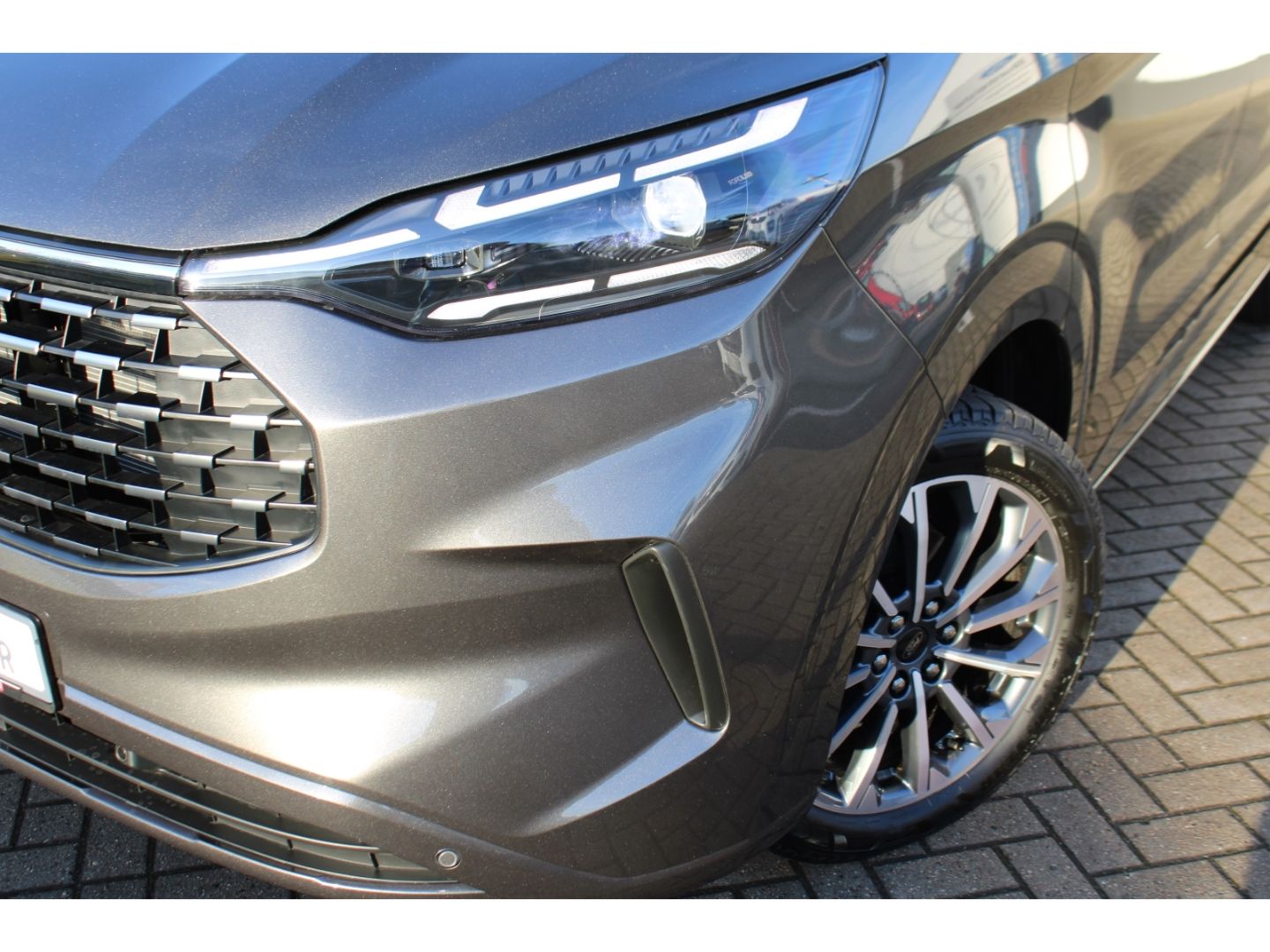 FORD Tourneo Custom 320 L1 Titanium X Matrix ACC AHK - Image 32