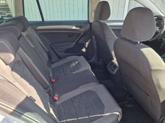 Fahrzeugabbildung Volkswagen Golf VII Variant Comfortline 4Motion Navi LED