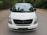 Hyundai H-1 Travel Premium Leder 8-Sitze TÜV Neu - Hyundai H-1 Starex mit Schiebetür