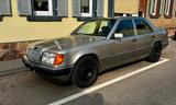 Mercedes-Benz Mercedes E230 W124 2. Hand H Zulassung 8 F... - gebrauchte Mercedes-Benz E 230 aus dem Jahr 1990