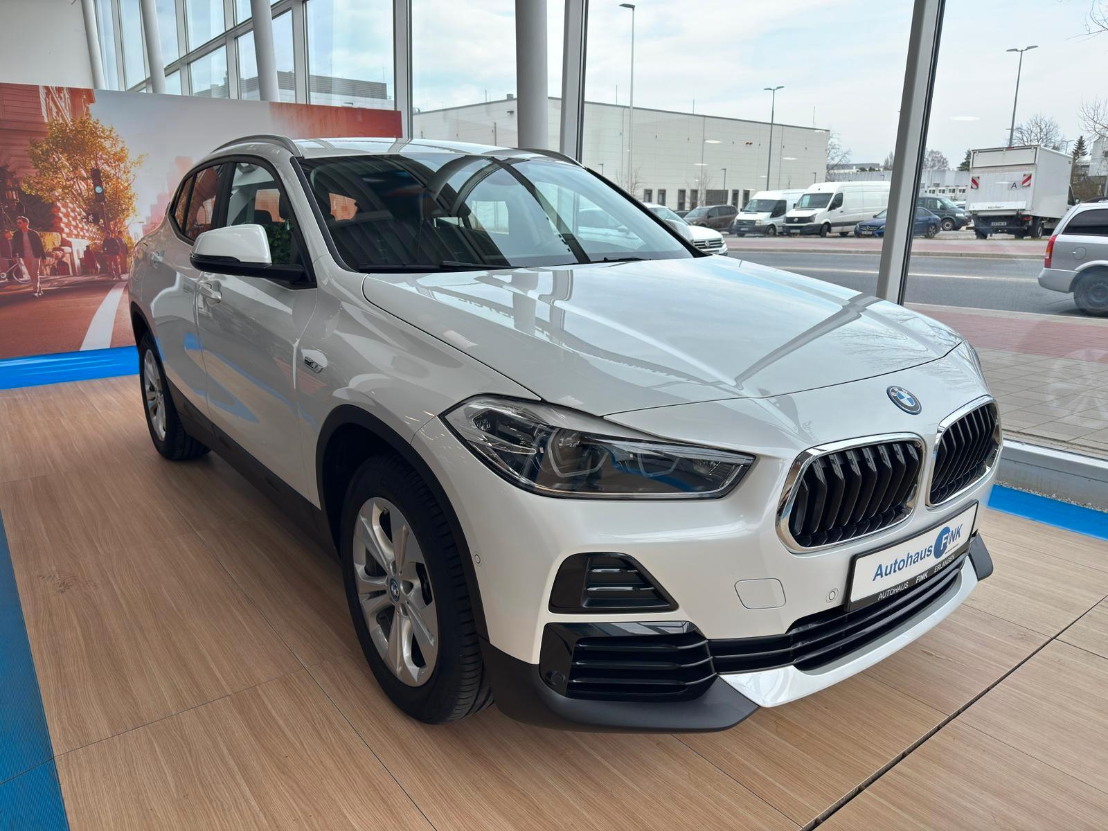BMW X2 xDrive 25e Kamera Navi LED 1.Hand MwSt.!
