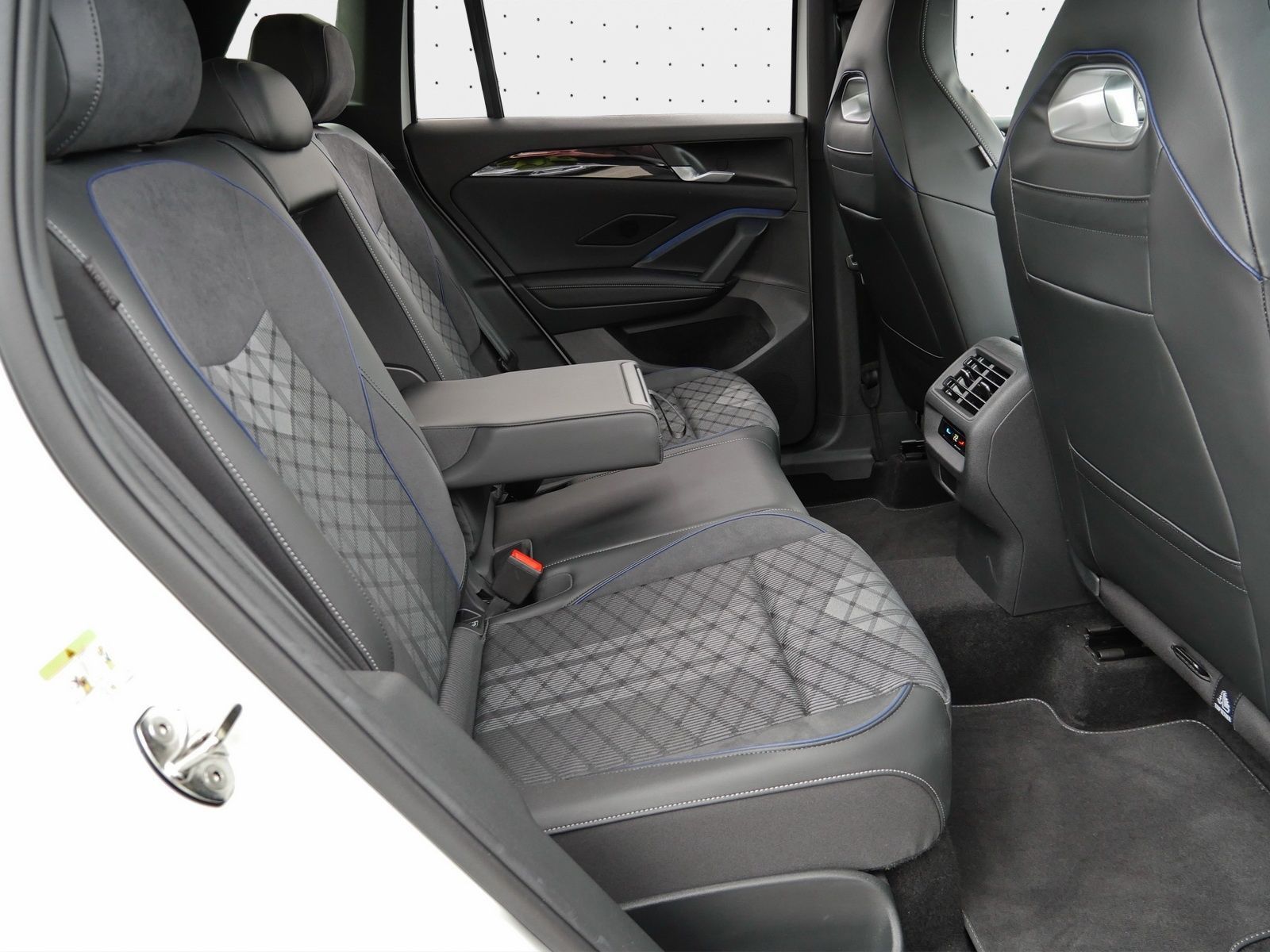 Volkswagen Tiguan - Bild 16