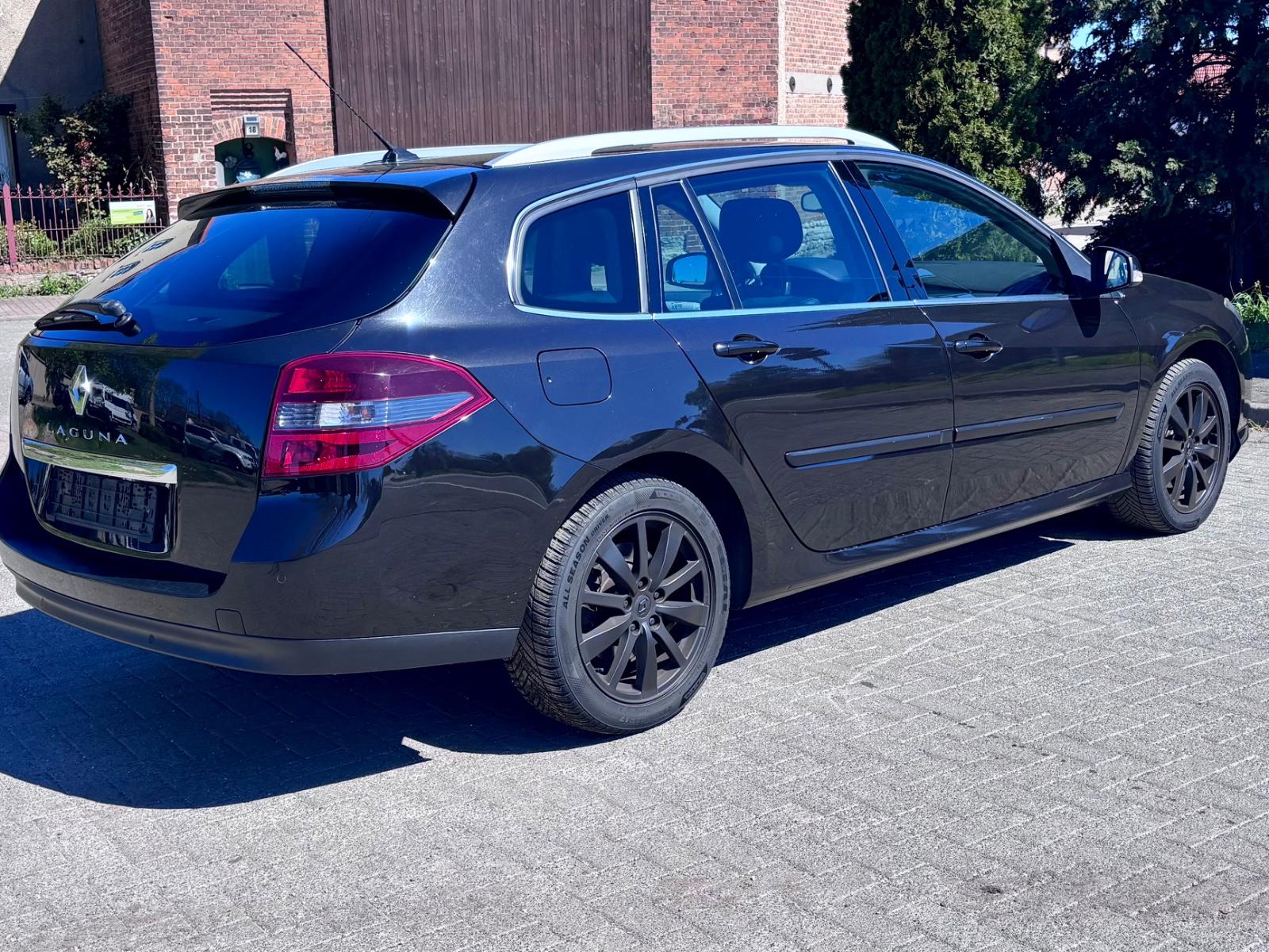 Renault Laguna Grandtour 2.0 16V 140 ch E85 • Flexfuel • Clim auto • Régulateur • Radar de recul