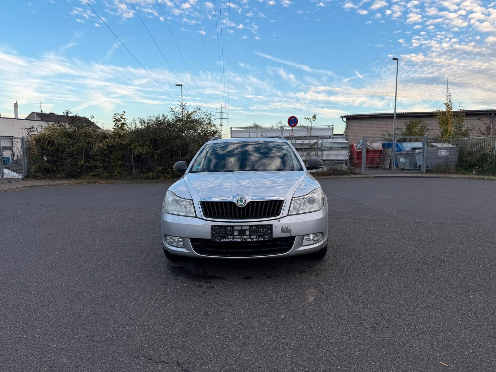 Skoda Octavia 2012 — photo 7