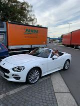 Fiat 124 Spider 1.4 MultiAir Turbo Lusso - weiße Fiat 124 Spider