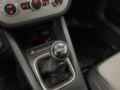 VW Eos 2.0 TDI / NUR 105.tKM / CABRIO / PANO / VW Eos 2.0 TDI / NUR 105.tKM / CABRIO / PANO /
