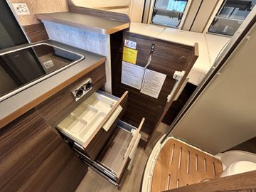 Laika Ecovip 540 300Ah Lithium 10Navi Teleco Klima