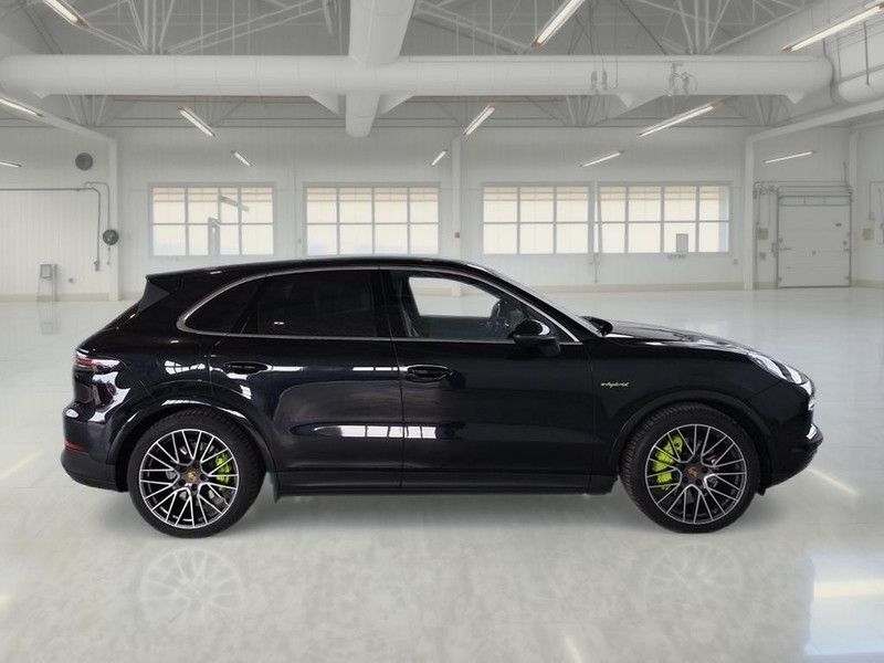 Porsche PORSCHE CAYENNE 3.0 V6 E-HYBRID AUTO SUV imagem 3