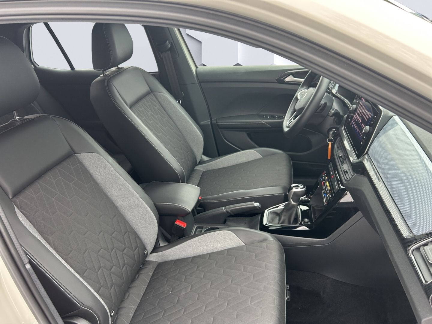 T-Cross Goal Life 1.0 l TSI OPF 85 kW (116 PS) 7