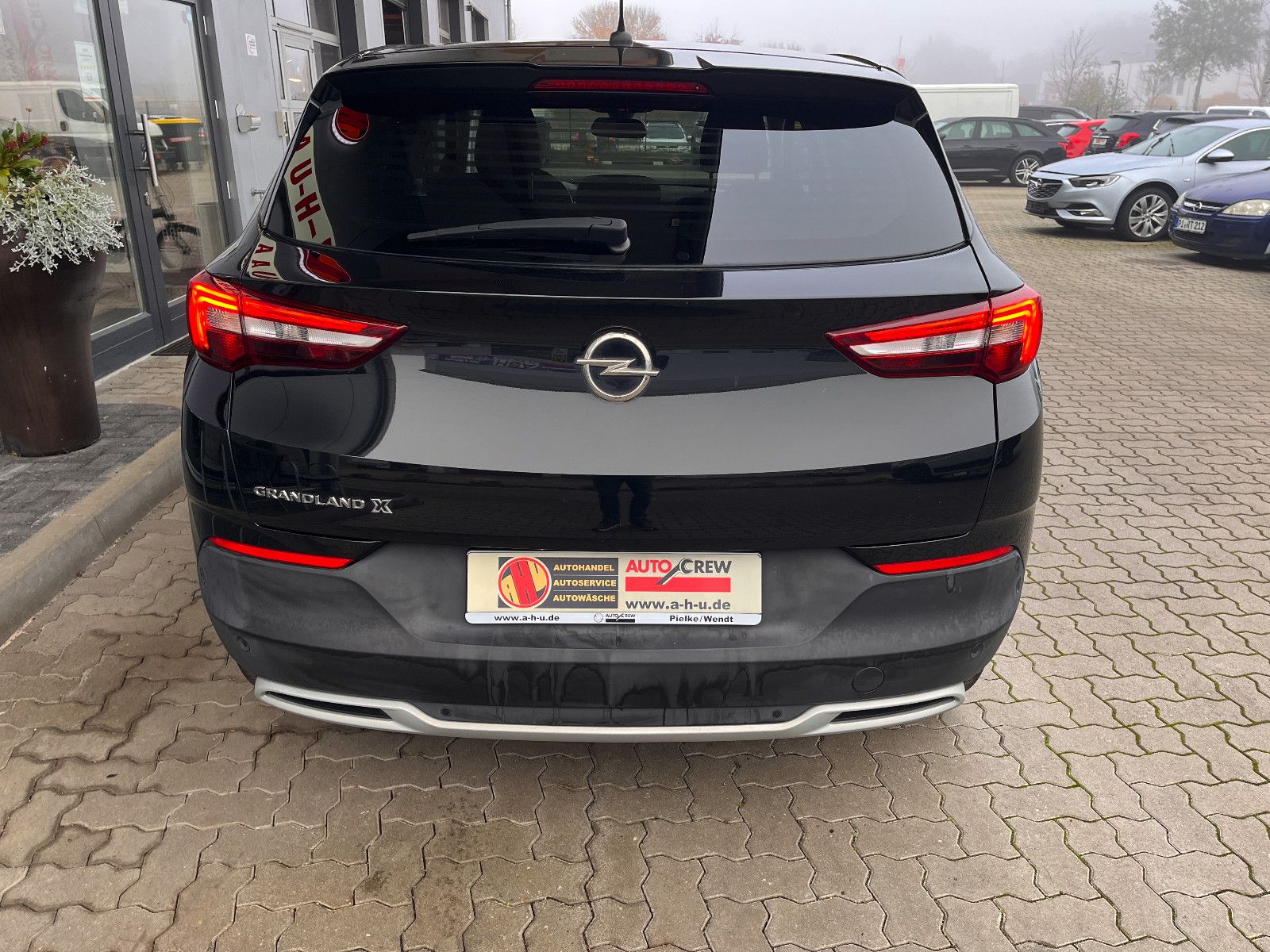 Fahrzeugabbildung Opel Grandland (X) 1.6 Turbo Automatik