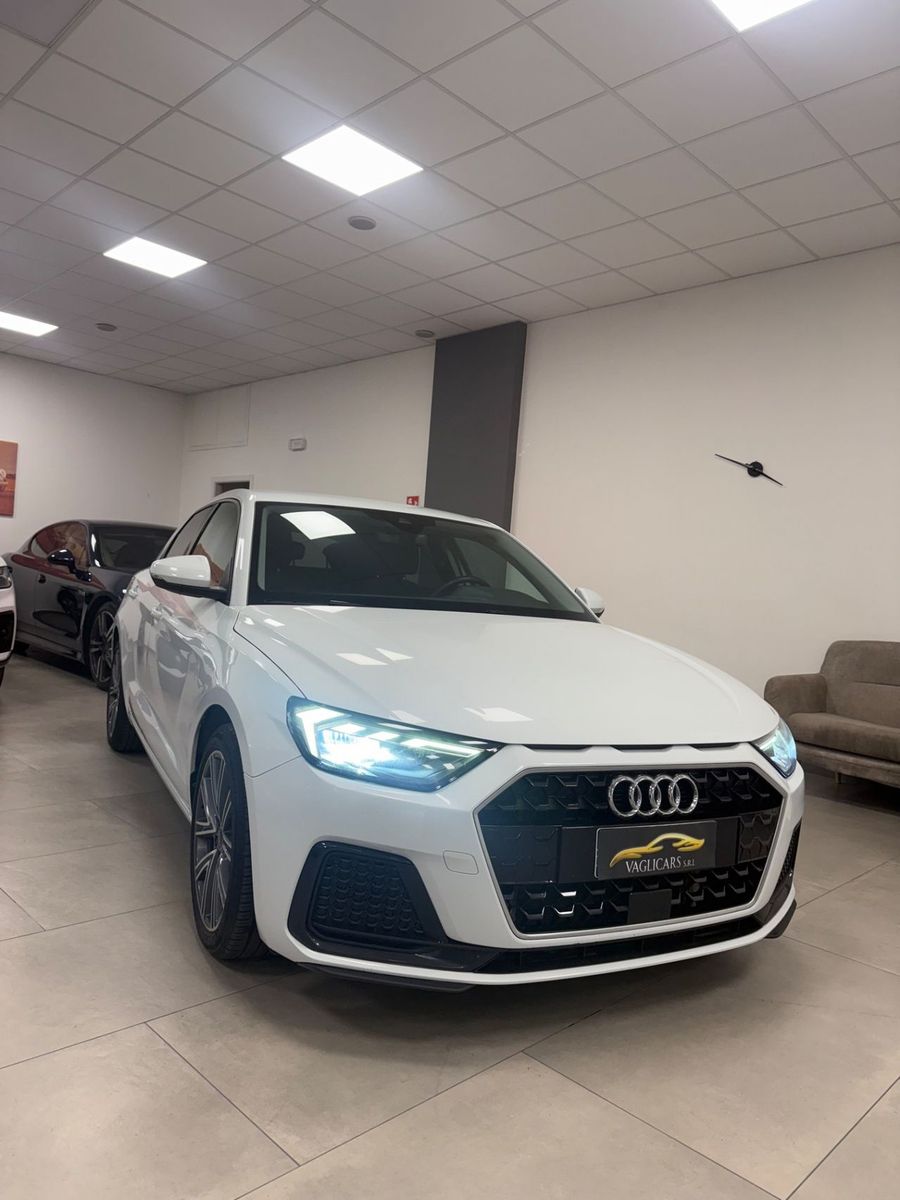 Audi A1 SPB 30 TFSI S tronic line edition imagem 2