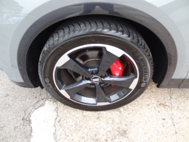Fahrzeugabbildung Audi SQ5 3.0 TFSI quattro/Pano/StH/Raute/HUD/Kam/AHK/