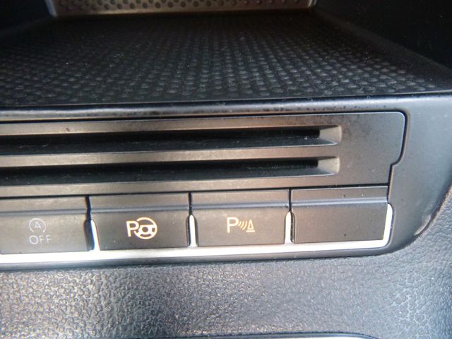 Fahrzeugabbildung Volkswagen Tiguan 1,4 TSI >AHK/NAVI/SHZ/PDC