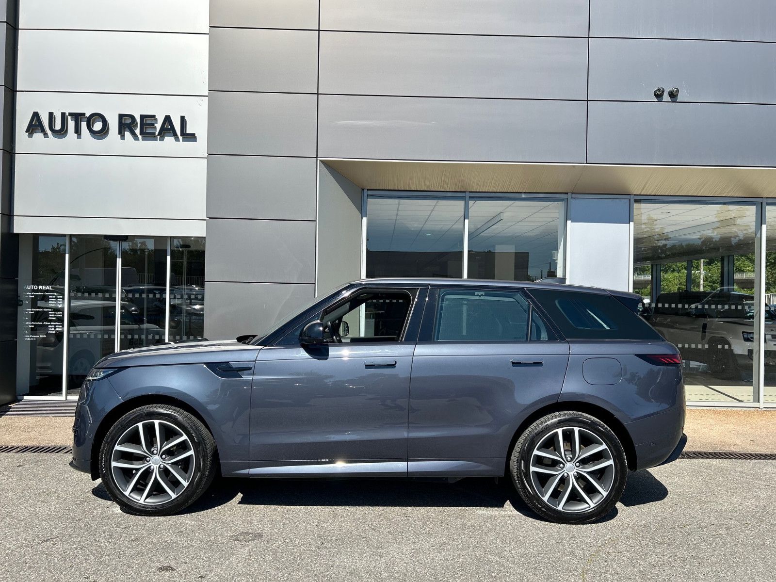 Land Rover Range Rover Sport Dynamic SE Hybrid imagem 2