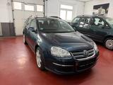 Volkswagen Golf V 1.9 TDI Variant Trendline - Volkswagen Golf mit Diesel-Antrieb: Kombi, 1.9