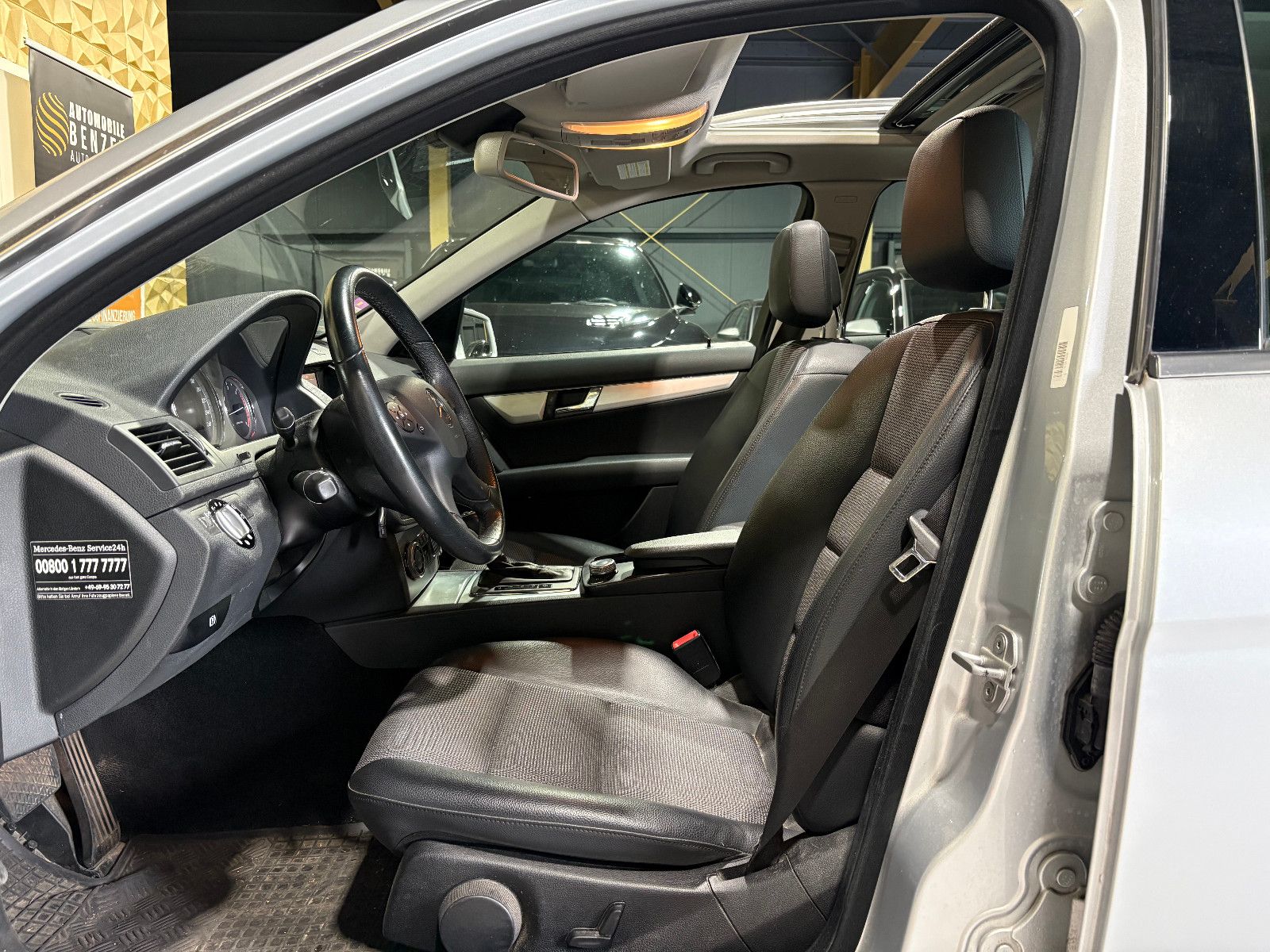 Fahrzeugabbildung Mercedes-Benz C 220 T-Modell T CDI/8-FACH/PANO/SHZ/AUTOMATIK/