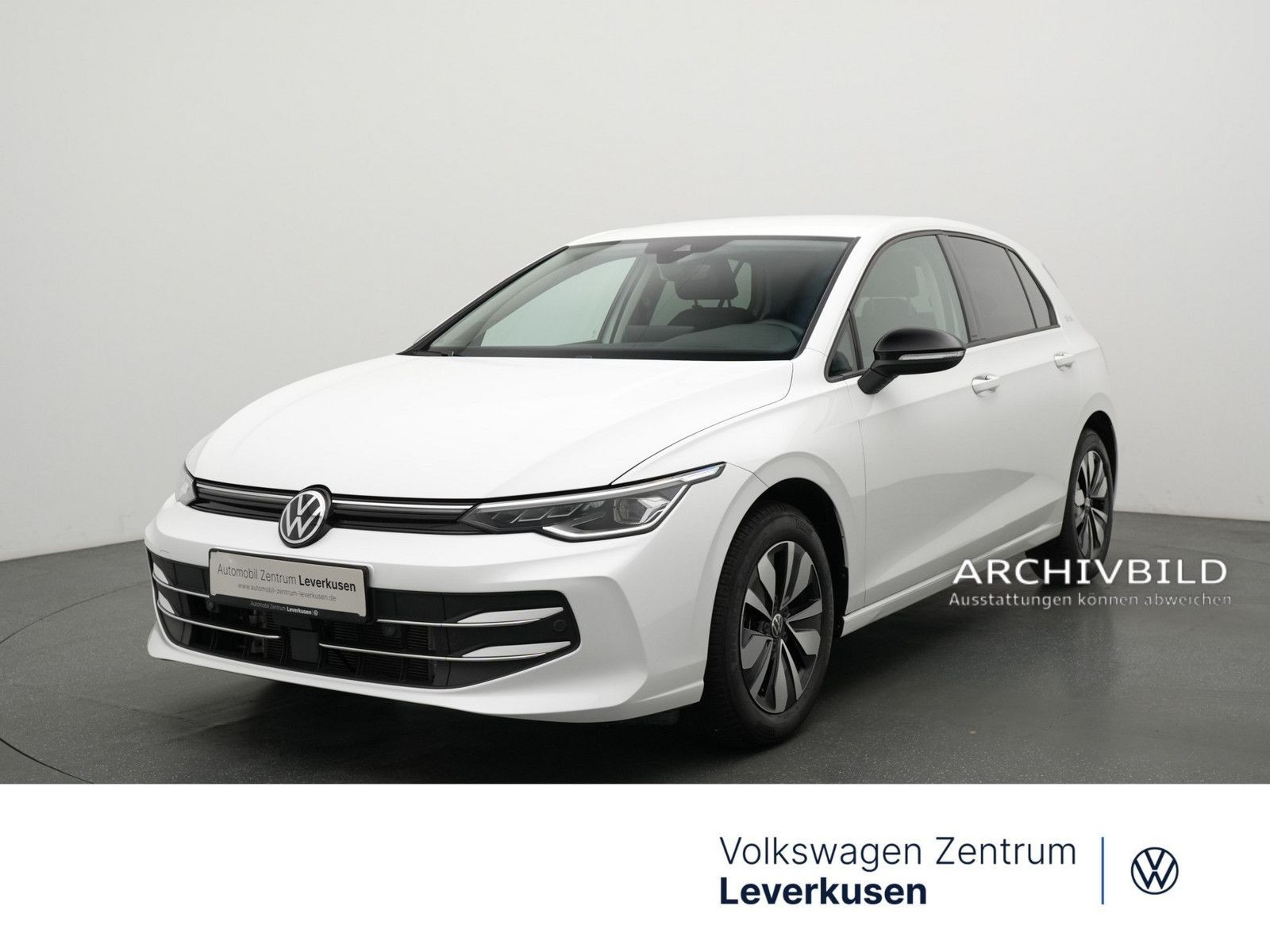 Volkswagen Golf VIII Move DSG NAVI LED SHZ PDC