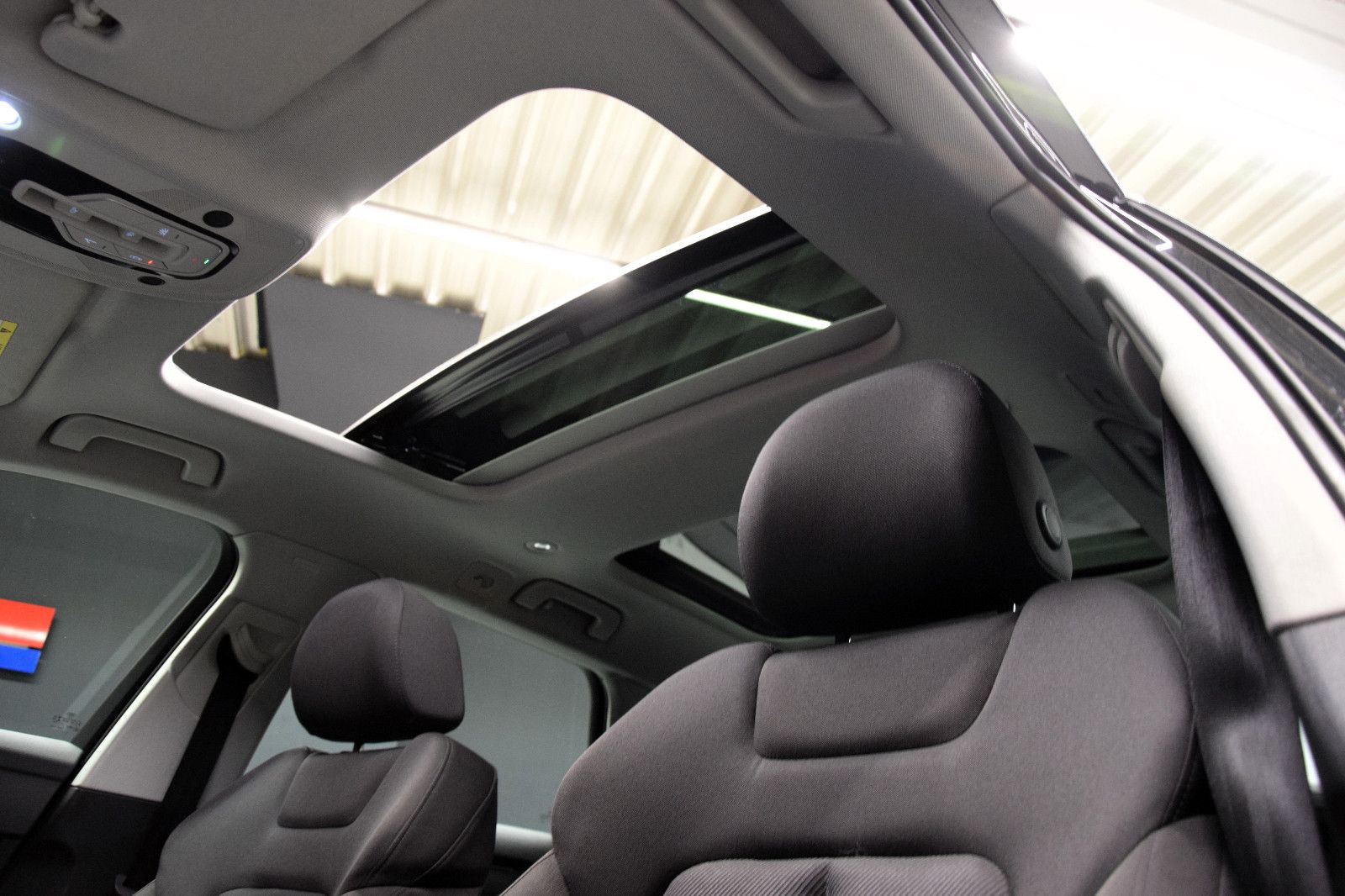 Fahrzeugabbildung Audi A6 Avant 40 TDI sport Pano ACC LED Sitzheiz DSP