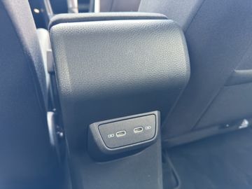 Volkswagen Polo 1.0 TSI DSG Style IQ.LIGHT PARKLENK ACC