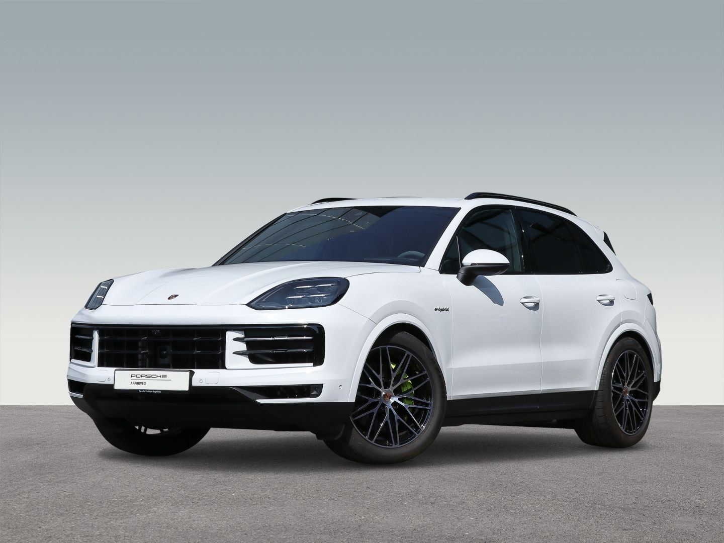 Porsche Cayenne - 1