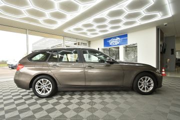 BMW 320 - 4