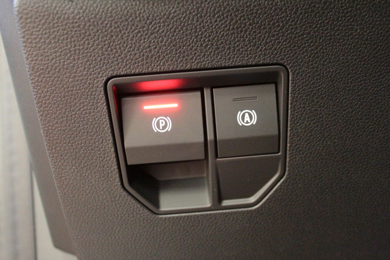 Fahrzeugabbildung Renault Megane E-Tech Electric Equilibre  boost charge