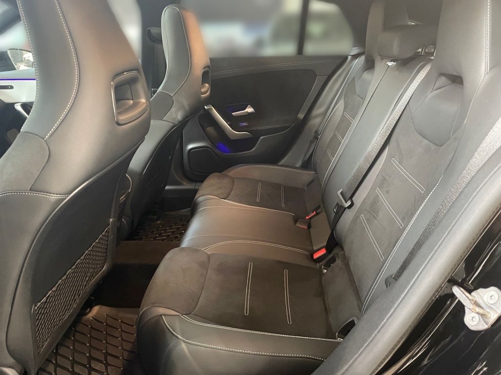 Fahrzeugabbildung Mercedes-Benz CLA 250 e SB AMG Night AHK Pano Navi LED Sport
