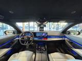 BMW M5 Limousine M Drivers P. Ultimate B&W AHK 0,5%  - scheckheftgepflegte BMW M5