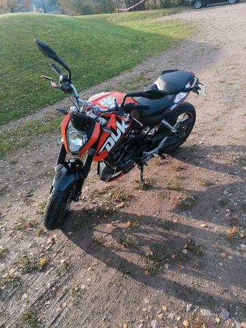 KTM Duke 125 