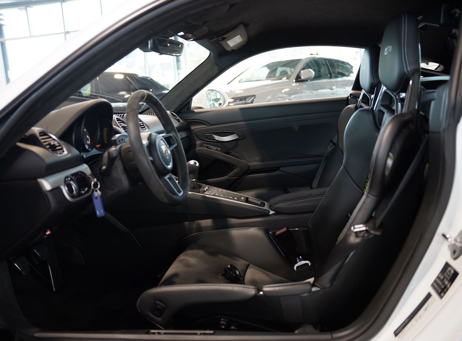 Porsche Cayman