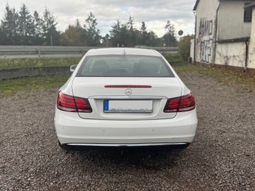 Mercedes E 200 - 5
