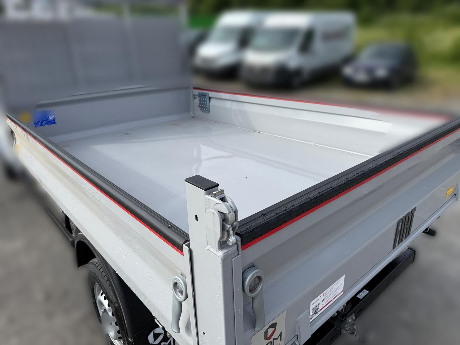 Fahrzeugabbildung Fiat Ducato Maxi L3 Dreiseitenkipper 180 MT6