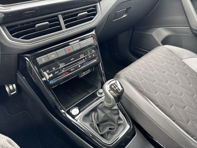 T-Cross LIFE 1.0 TSI EINPARKHILFE ACC LED NAVI A